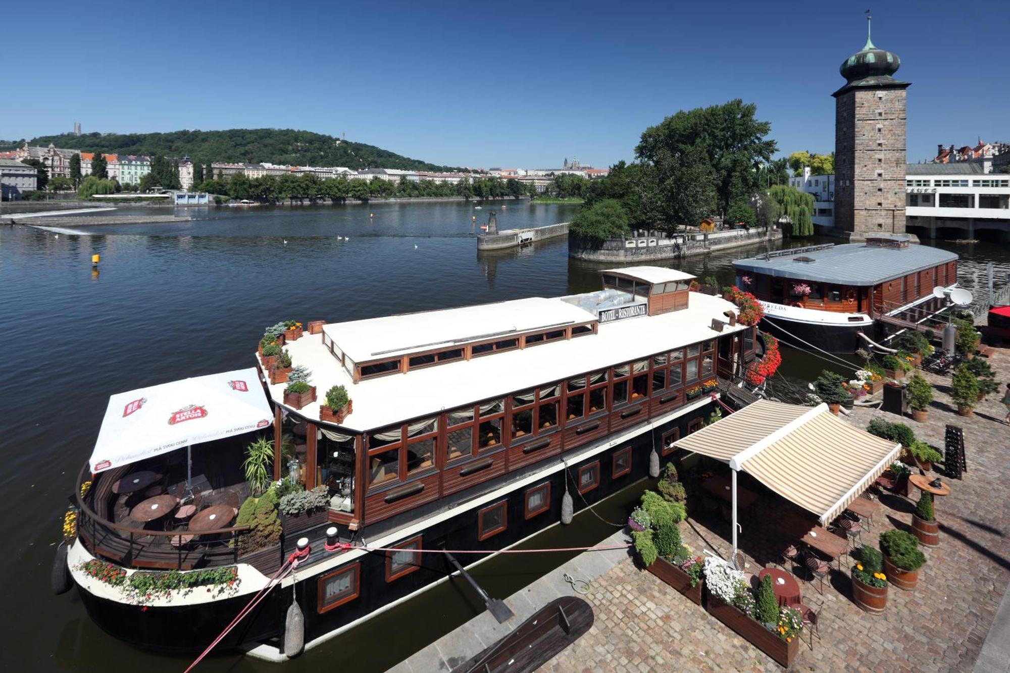 Boat Hotel Matylda Prague Luaran gambar